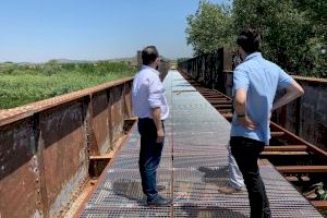 Es reprenen les obres de rehabilitació de l'antic Pont de Ferro de Vilamarxant