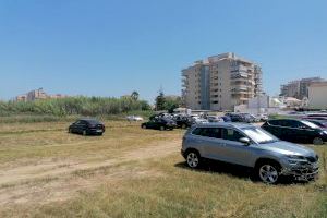 Peñíscola habilita 1.500 plazas de aparcamiento gratuito para este inicio de verano