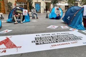 La hostelería y el ocio nocturno valencianos convocan un botellón de protesta: "Somos el chivo expiatorio"