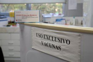 La Universitat d'Alacant vacunarà a partir del dilluns 460 estudiants de mobilitat