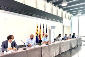 El Ayuntamiento de Elche firma convenios de colaboración con cinco asociaciones empresariales para contribuir al desarrollo de sus actividades en la ciudad