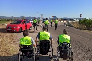 Persones amb lesió medul·lar després d'un accident de trànsit consciencien els conductors a València