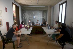 Blanch (PSPV-PSOE) es reuneix amb el grup municipal de Viver per a fer arribar les seues demandes a les institucions
