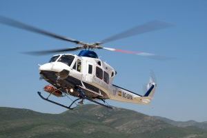 Evacuan en helicóptero a un motorista herido en la Vall de Gallinera