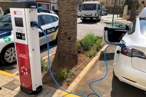 Alcalà de Xivert estrena punto de recarga para vehículos eléctricos