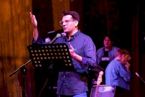 Paiporta conmemora con un concierto homenaje a su vecino y músico Vicent Tarazona