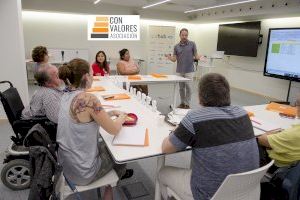 El Ayuntamiento de València apoya un proyecto de una incubadora social para fomentar la inserción laboral de personas en riesgo de exclusión