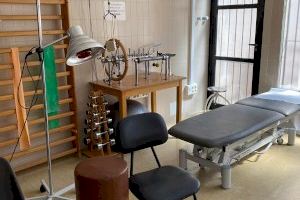 Sanidad reforma de la sala de fisioterapia de la Unidad Básica de Rehabilitación del centro de salud de Santa Pola