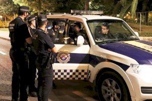 Detingut un menor per vendre drogues als seus amics en un botellón a Alacant