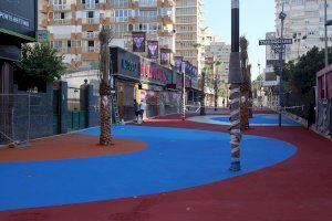 El Ayuntamiento de Benidorm abre dos tramos de la renovada calle Mallorca, ahora íntegramente peatonal