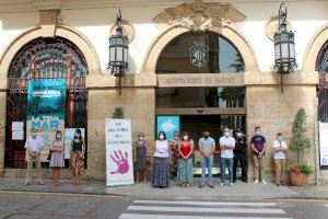 Sagunto guarda un minuto de silencio en señal de condena y repulsa por el presunto asesinato machista perpetrado en Sevilla
