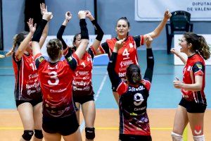 El club voleibol Xàtiva seguirá representando a la ciudad por toda España en la próxima temporada
