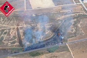 Controlat l'incendi de canyar en El Rodriguillo del Pinós