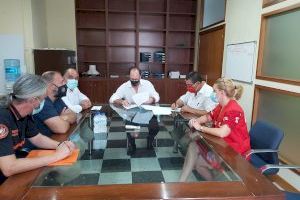 Firma de un convenio de colaboración entre el Ayuntamiento y Cruz Roja Española en Orihuela