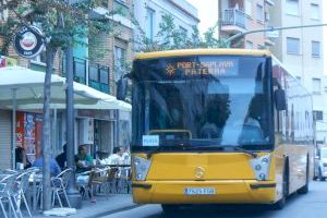 Aumentan los usuarios del bus de Paterna que conecta con la playa este verano