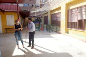 Giner: “És inadmissible que falten professors de primària i anglés en el col·legi municipal Fernando dels Rius”