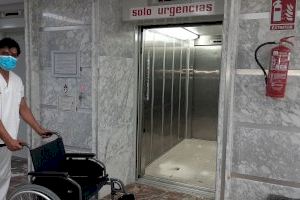 El Hospital General Universitario de Elche invierte más de 1 millón de euros en la renovación de sus ascensores