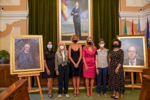 Castelló recibe los retratos conmemorativos de Germà Colón y el Padre Ricardo