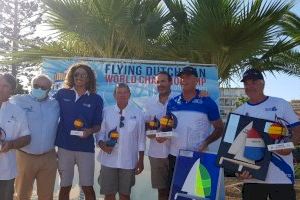 Francisco Martínez y José Luis Ruíz del RCNT bronce en el mundial de Flying Dutchman en Altea