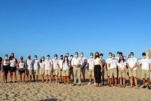 Finalizan su servicio las 58 personas contratadas como informadores de playas