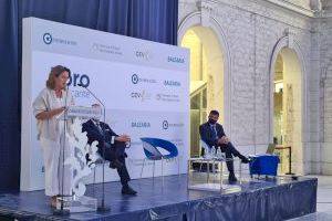 Teresa Ribera anuncia una inversión de 90 millones de euros para construir un parque fotovoltaico para el trasvase Júcar-Vinalopó