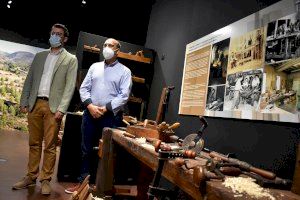 La segunda exposición temporal del Museo Dámaso Navarro pone en valor la carpintería tradicional de Petrer
