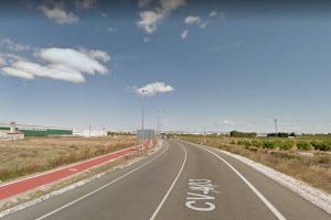 Dos heridos graves en una colisión entre dos coches en Picanya