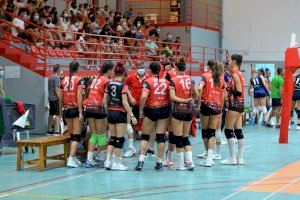 Familycash Xàtiva voleibol femenino a la Final de la Copa Comunidad Valenciana absoluta después de ganar la semifinal al Universidad de Alicante por 3-2