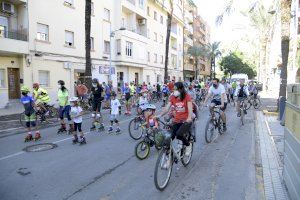 Les bicis i els patins conclouen la Setmana de la Mobilitat a Paiporta
