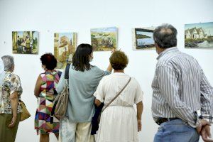 El pintor Joaquín Checa inaugura su exposición en el Centro Cívico de Bonrepòs i Mirambell con una gran acogida