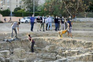 Barcala reclama el respaldo de la UE, el Consell y el Gobierno al yacimiento arqueológico del Parque de las Naciones