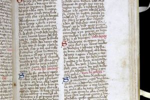 La Universitat de València presenta la edición del recetario medieval ‘Llibre de Sent Soví’