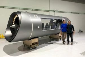 La maqueta del Hyperloop creada en Alboraya se expone en Dubai
