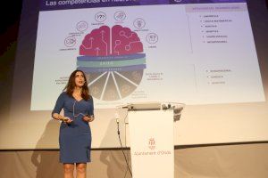 La coach Laura Cantizano congrega a más de 500 personas en la charla 'Cómo vender en 59 segundos'