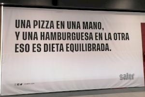 El cartel de un centro comercial de Valencia enciende la polémica por su mensaje sobre la comida