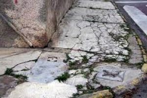 Paterna deixa sense arreglar les voreres amb més necessitat de reparació de La Canyada