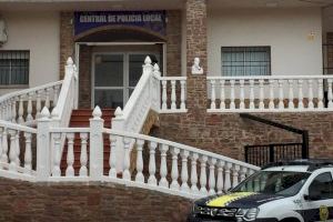 Serra crea 4 plazas de agente de Policía Local