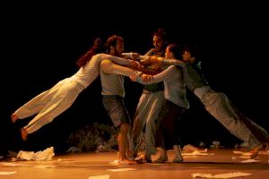 Teatro universitario, danza y memoria histórica protagonizan la programación escénica de la Universitat de València este otoño