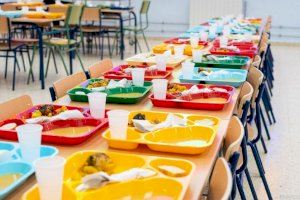 Dilluns s'obri el període per a demanar les ajudes per al menjador escolar