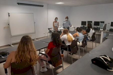 Rafelbunyol inicia un nuevo curso de monitor de actividades de ocio y tiempo libre