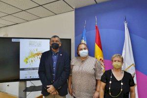 La Federación Alicantina de Moros y Cristianos celebra en Torrevieja su Jornada de Convivencia de Abanderados y Capitanes