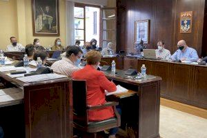 El Pleno de la Vila elimina el límite del 50% en la subcontratación para las asociaciones que perciban subvenciones municipales