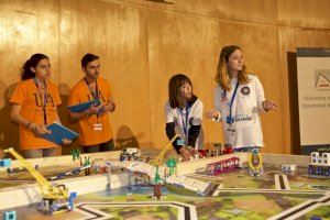 La major competició de robòtica torna a la Universitat d'Alacant