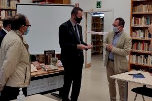 Visita institucional de una delegación del Gobierno y del Parlamento de Georgia a la Universidad de Alicante para estrechar relaciones y ampliar la Biblioteca de la UA