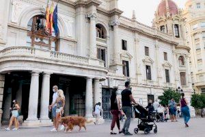 Giner critica a Ribó "per cedir la plaça de l'Ajuntament i el Palau de l'Exposició per a la promoció del pancatalanisme"