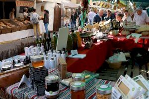 El Patronato de Turismo promociona los productos ‘Made in Costa Blanca’ en la Fira de Tots Sants