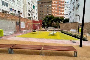 El barri de Montolivet de València estrena un nou jardí a la plaça de Sor Guillermina