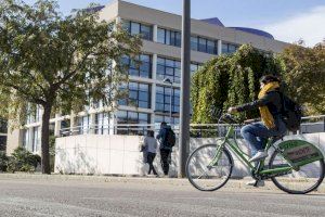 L’UJI ofereix un curs gratuït de circulació en bicicleta