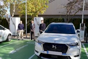 Iberdrola instala tres puntos de recarga para vehículos eléctricos en Jarafuel