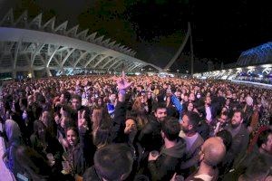 Valencia brilla este fin de semana: 40.000 personas vuelven a bailar en Les Arts